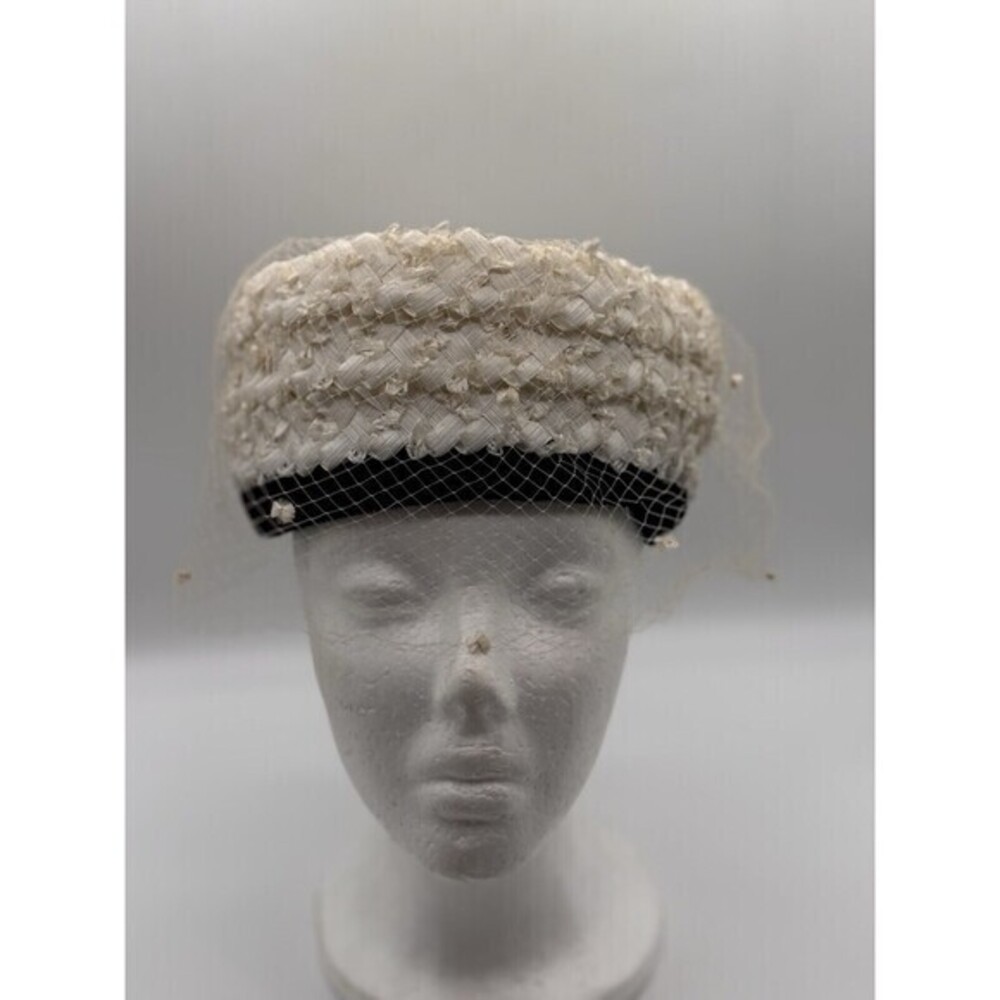 Vintage Union Made Pill Box Hat Cream With Net Church Formal Wedding Size 6